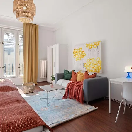 Lejlighed Sun-soaked Art Flat W Balcony Nr Opera House Budapest