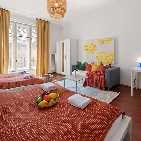 Apartament Sun-soaked Art Flat W Balcony Nr Opera House *
