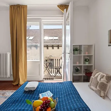 Apartament Sun-soaked Art Flat W Balcony Nr Opera House *